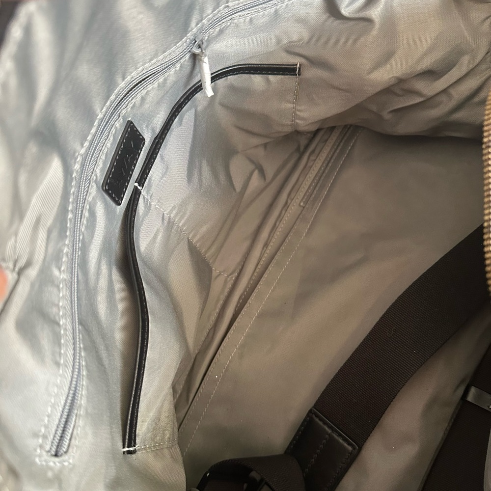 Away Black Leather Everywhere Travel Bag - rare croc skin texture - Picture 8 of 9